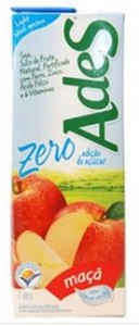 Jugo Ades sabor manzana contaminado